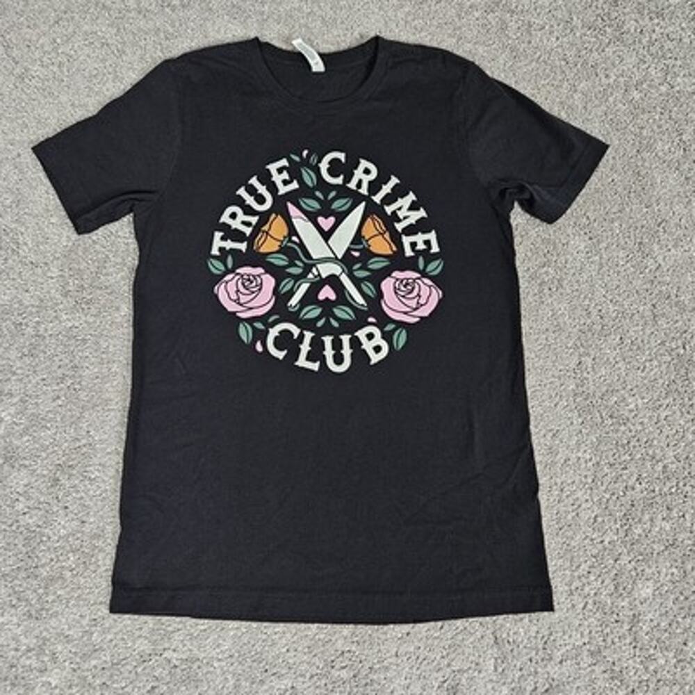 True Crime Club T-Shirt Women's Medium Black Tee Mystery Casual